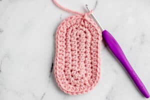 Classic Crochet Baby Booties with Folded Cuff - Free Pattern - Sarah Maker