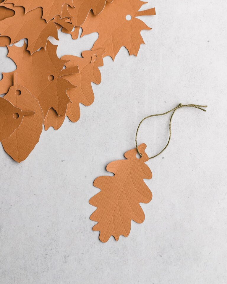 How to Make a Thankful Tree for Thanksgiving - Sarah Maker