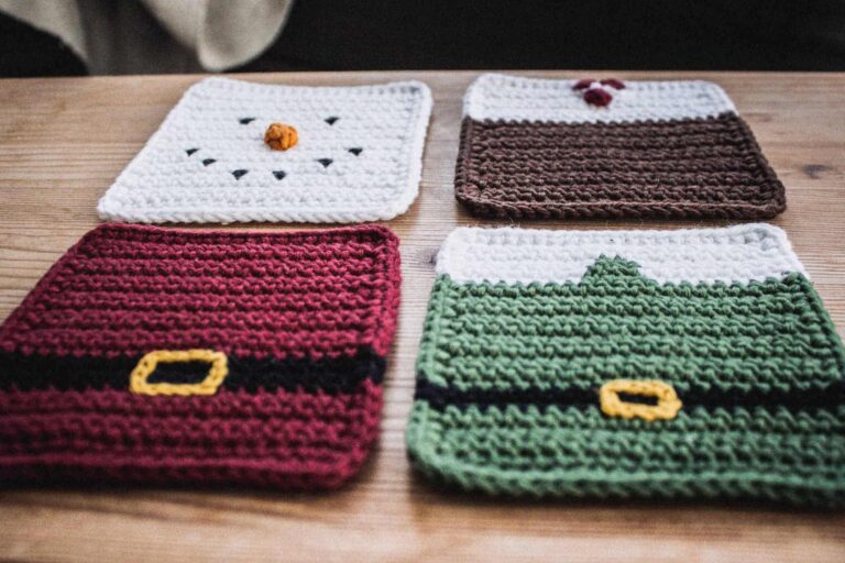 25 Free Crochet Christmas Decor Patterns - Sarah Maker