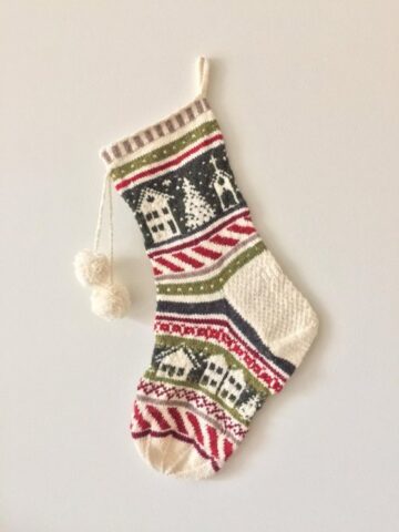 25 Free Christmas Stocking Knitting Patterns - Sarah Maker