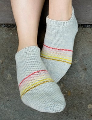27 Free & Easy Sock Knitting Patterns (Great for Beginners!) - Sarah Maker