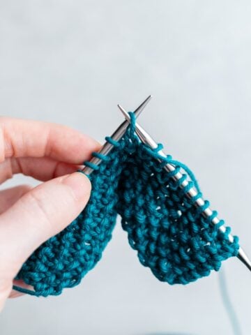 How To Knit Moss Stitch Easy Beginner Tutorial Sarah Maker How To Knit Moss Stitch Easy Beginner Tutorial Sarah Maker