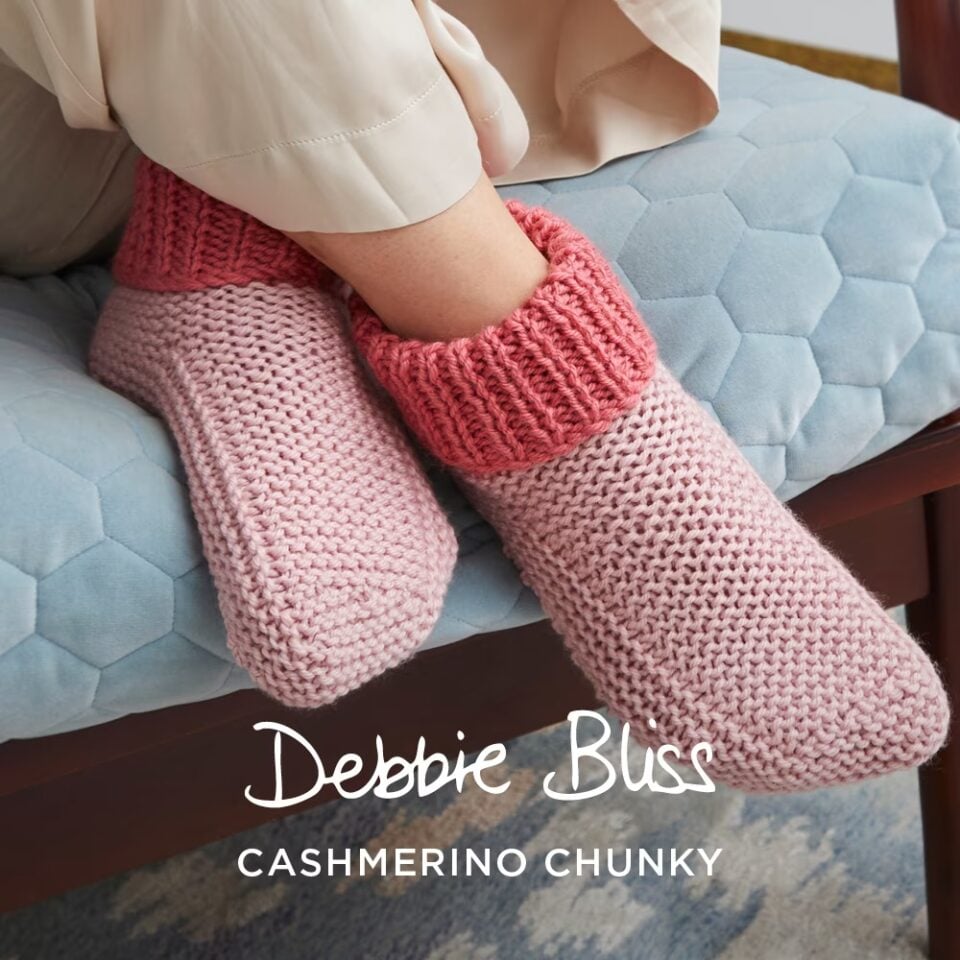 Keep Your Feet Cozy with these Free Knit Slippers Patterns Sarah Maker