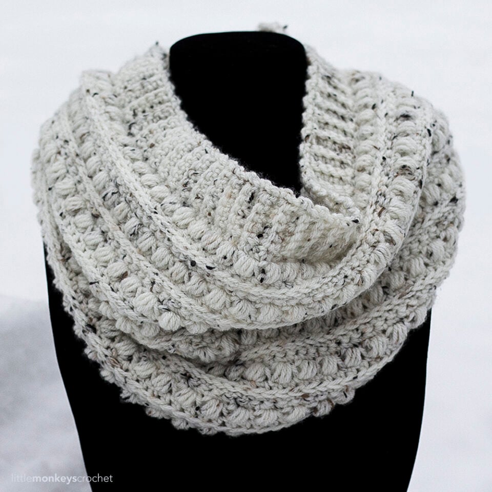 30+ Free Crochet Cowl Patterns To Keep You Warm - Sarah Maker
